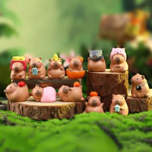 12er Set verschiedene Capybara Resin Figuren in unterschiedlichen Posen, einige mit Obst auf dem Kopf, Capybara Figur