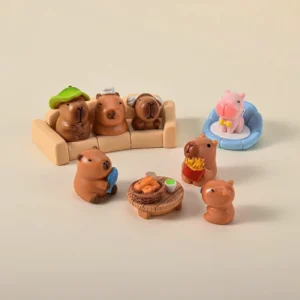16-teiliges Capybara Mini Figur Set mit allen Figuren und Szenenzubehör mit Größenangaben