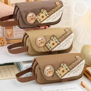 3-lagige Capybara Federtasche aus Canvas mit Tragegriff