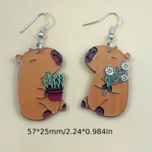 Asymmetrische Capybara Blumen Ohrringe aus Acryl, Motiv Capybara mit Blume und Capybara mit Pflanze, 57mm Höhe