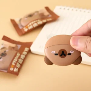 Ausgepackter Capybara Radiergummi mit Cartoon Capybara Gesicht, niedliches Capybara Produkt