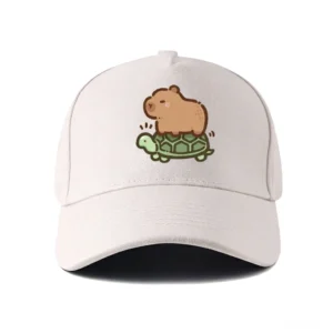 Capybara Baseballkappe beige mit Capybara reitet Schildkröte Stickerei