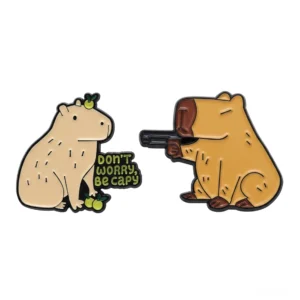 Zwei Capybara Anstecknadeln: Chill Capybara mit Yuzu Frucht und witziger Meme Capybara, Capybara Pin Set