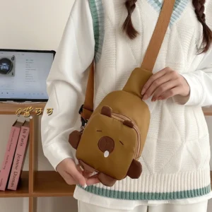 Capybara Brusttasche Classic Style mit 3D Ohren und niedlichem Gesicht