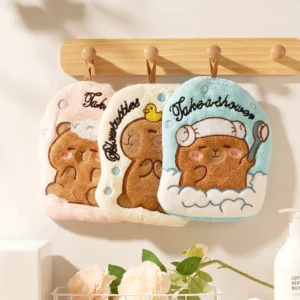 3er Set Capybara Handtücher in Blau, Weiß und Rosa mit Duschmotiven