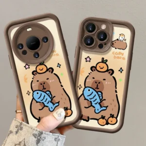 Süße Capybara Handyhülle mit blauem Fisch und Yuzu Motiv mit Plush Capybara Anhänger