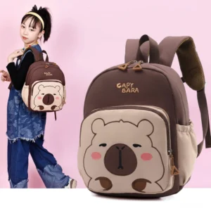 Capybara Kinderrucksack mit gepolsterten Schultergurten und Reflektoren