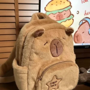 Capybara Plüsch Rucksack Mini Variante mit 3D Öhrchen und Sternstickerei