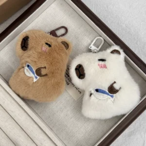 Capybara Plüsch-Schlüsselanhänger mit Fisch als süßer Taschenanhänger