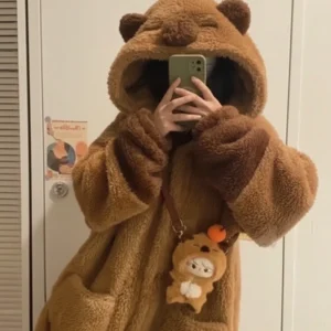 Capybara Schlafanzug Set langer Kapuzen Bademantel und Hose für Capybara Fans