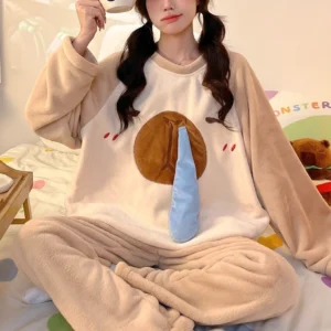 Capybara Schlafanzug mit 3D Snotblase, weiches Fleece Pyjama Set