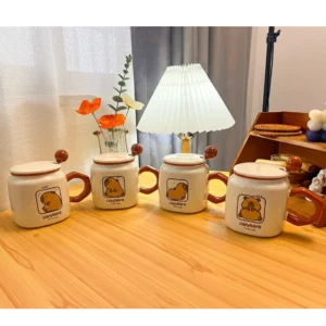 Capybara Tasse mit Deckel und Löffel, 420ml Geschenkset in Geschenkverpackung