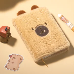 Flauschiges Capybara Plush Notizbuch B6 mit 3D Ohren und Stickerei