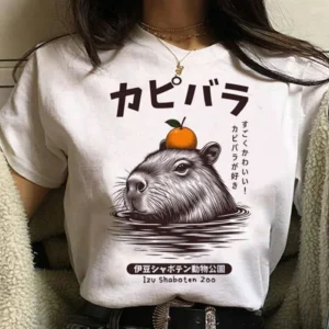 Izu Onsen Capybara T-Shirt im japanischen Vintage Stil