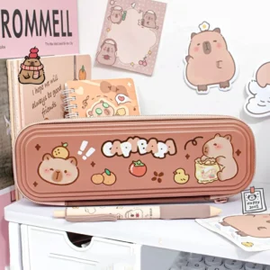 kaffeebraunes capybara maeppchen snack time design