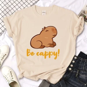 Minimalistisches Capybara T-Shirt mit Be Cappy Motiv in Sandfarbe