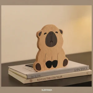 Zwei helle Buche Capybara Buchstützen aus massivem Holz als Set